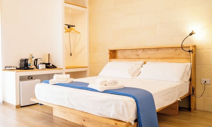 Cutrofiano Bed & Breakfast | Cutrofiano-B&B Pietra Bianca- Salento- Room3 - Double/Triple