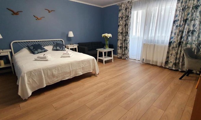 Sector 3 Apartment | D&C Studio II/Self-Check-In