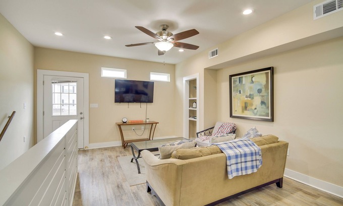 D'Iberville House | D'Iberville Delight ~ 2 Mi from Beach & Casinos!