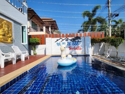 Central Pattaya Villa | D34长住优惠房-芭提雅市中心高端4间卧室泳池别墅