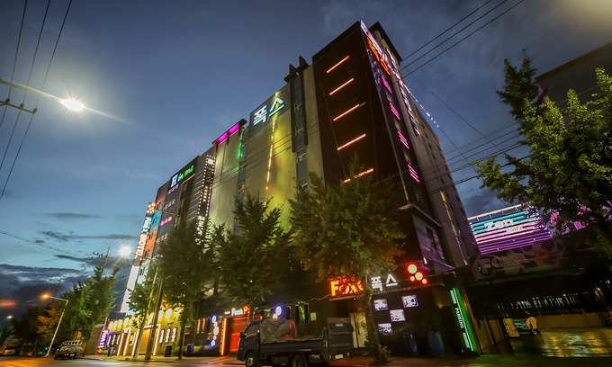 Sindang-dong Hotel | Daegu Seongseo Fox