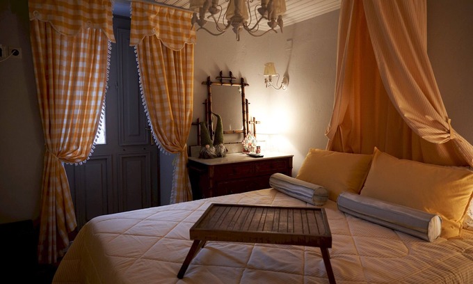 Raftis House | Dandy Villas Dimitsana a family home in a quaint historic neighborhood