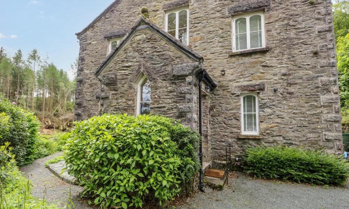 Low Newton House | Danes Court