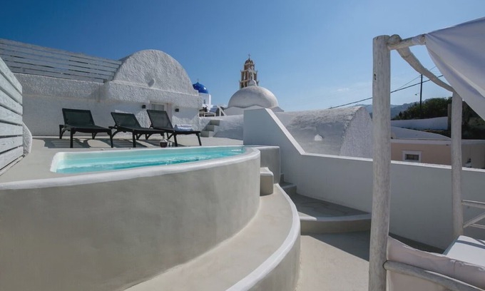 Vothon Villa | Dantelo Pink Luxury Residence Santorini