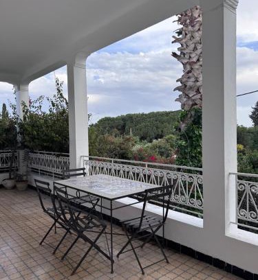 Amilcar Apartment | Dar Dido - 3 bedroom apartment in Carthage with WiFi, AC