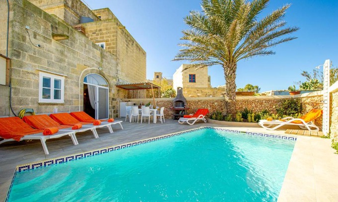 Kercem House | Dar It-Torri Holiday Home