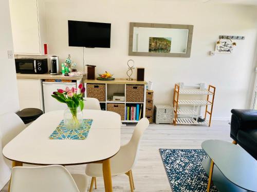 Dartmouth Apartment | Dart Dream