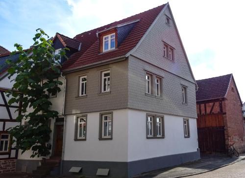 Gross-Umstadt House | Das Schindelhaus