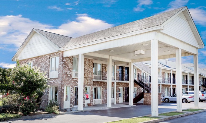 Manning Hotel | Days Inn by Wyndham Manning