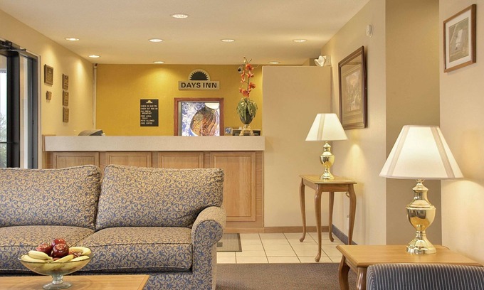 Plainfield Hotel | Days Inn by Wyndham Plainfield