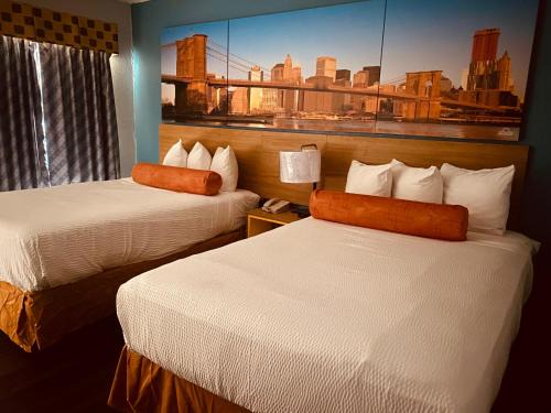 West Glens Falls Hotel | Days Inn by Wyndham Queensbury/Lake George