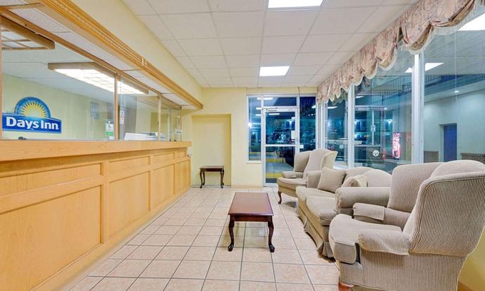 Waynesboro Hotel | Days Inn by Wyndham Waynesboro Waynesboro