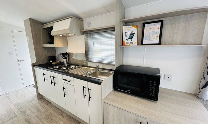 IJmuiden Ski Chalet | DD 58 - Camping de Duindoorn - AIRCO
