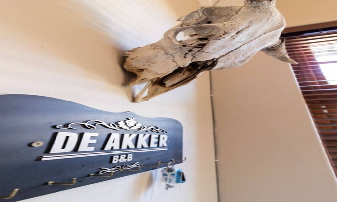 Oudtshoorn House | De Akker Guest-house - Self-catering Unit 7