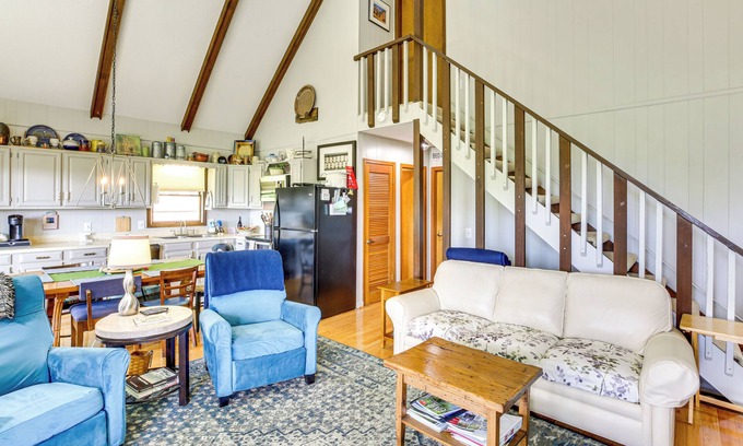 Zionville Cottage | Deck, Fire Pit, Games: Family Escape Near Boone