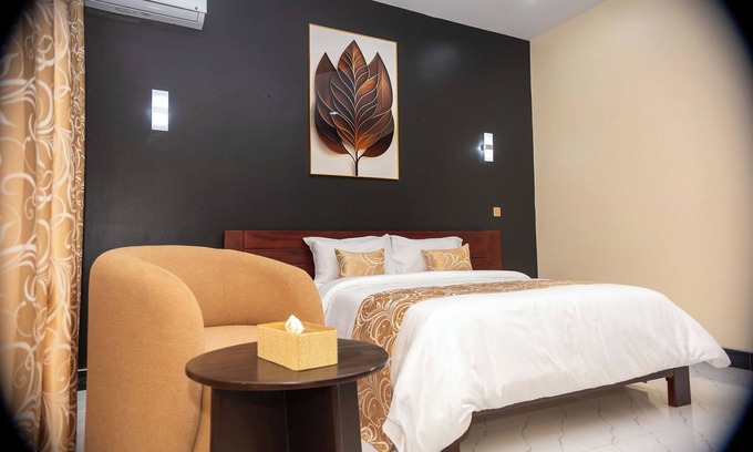 Dar es Salaam Hotel | DEEL Comfort Inn