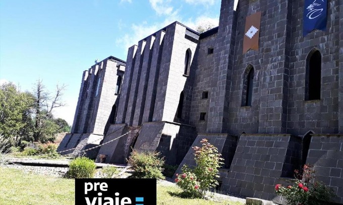 Angostura Hotel | Del Caballero Castillo Hotel