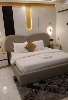 Kwara Hotel | Del hotel and suites