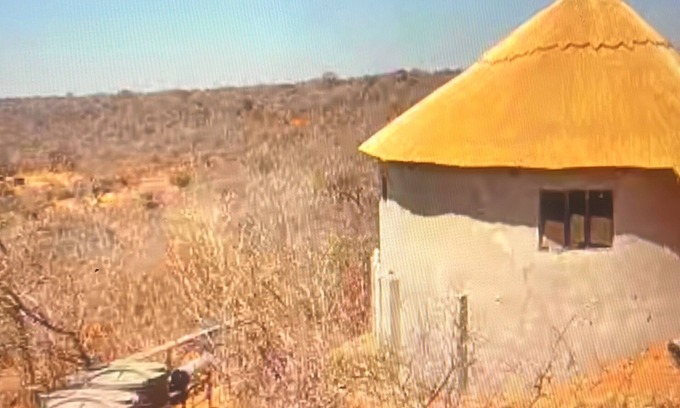 Victoria Falls Other | Delightful 2-bedroom farmhouse in Victoria Falls