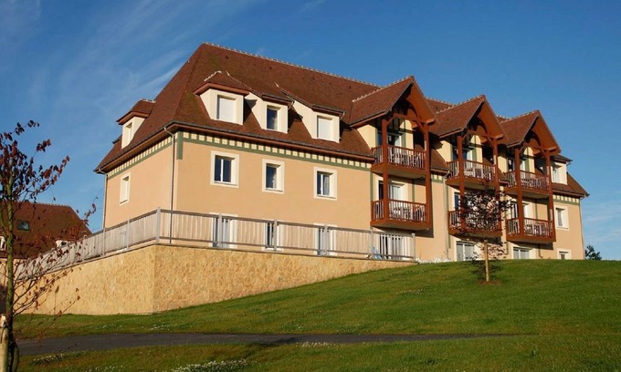 Saint-Arnoult Apartment | Delightful apartment at the famous resort of Saint Arnoult