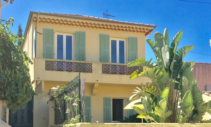 Saint-Jean-Cap-Ferrat Villa | Delightful Villa In St Jean Cap Ferrat