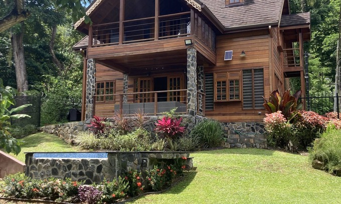 Maracas Cabin | Delightful Log Cabin with plunge pool close to amazing waterfall
