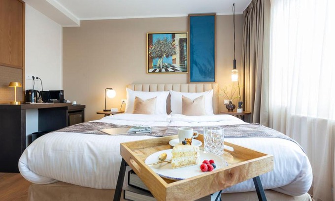 Neu Wulmstorf Hotel | Delphi Hotel & Restaurant
