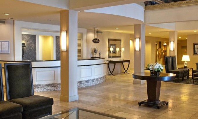 Saskatoon Downtown Hotel | Delta Hotels by Marriott Bessborough