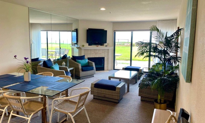 Rio del Mar Villa | Deluxe 2/2 Ocean View Villa @ Seascape Resort