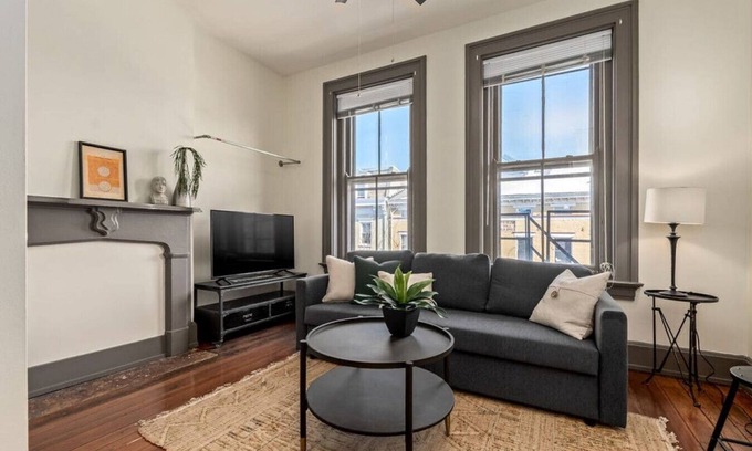 Over-the-Rhine Condo | Deluxe 5-bedrm - walkable to all in OTR & Downtown