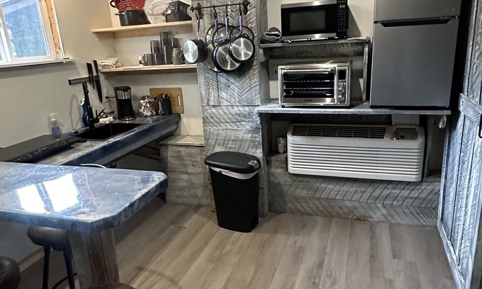 Hillsgrove Cabin | Deluxe Cabin F, Elk Creek Escape