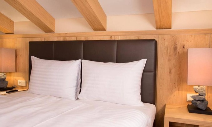 Hollersbach im Pinzgau House | Deluxe Familienzimmer mit Halbpension - Erholungshotel Kaltenhauser