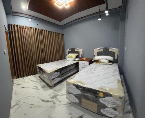 Selong Hotel | Deluxe Room Twin