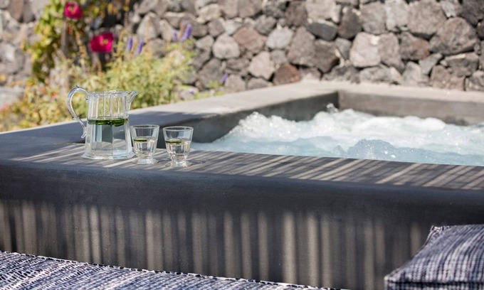 Santorini Villa | Deluxe Santorini Suite | Suite Platinum | 1 Bedroom | Outdoor Living Area