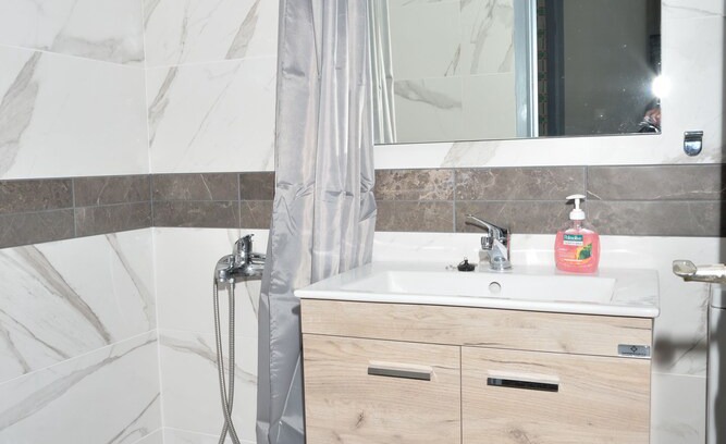 Nea Potidaia Apartment | Deluxe seaside apartment Konstantinidis