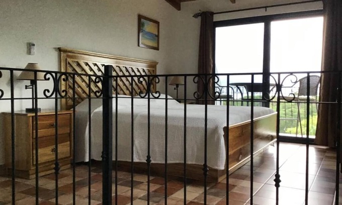 Cahuita Villa | Deluxe Villa