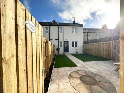 Leven House | Denburn Cottage, East Neuk of Fife