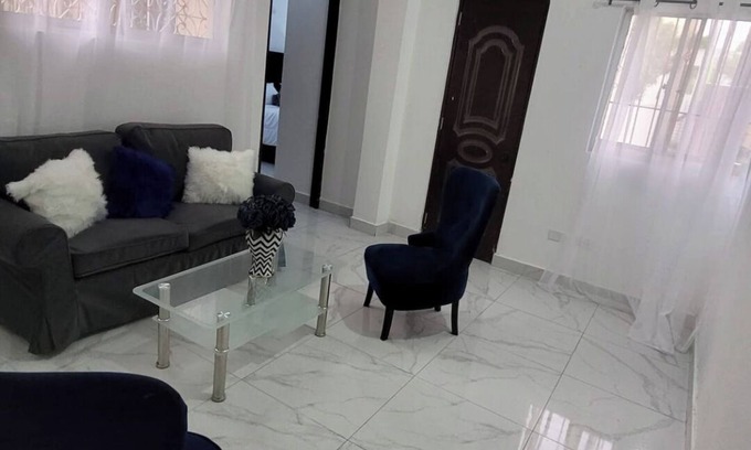 Gascue Apartment | Departamento Estrella Apt 2C