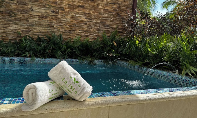 Playa Diamante Apartment | DEPARTAMENTO DE LUJO CON ALBERCA PRIVADA Y ACCESO A MAS DE 4 ALBERCAS