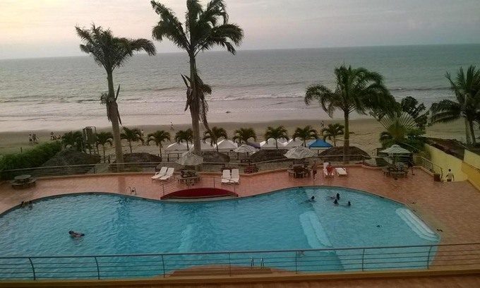 Tonsupa Apartment | Departamento Torresol Tropical