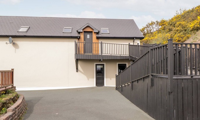 Derrybeg Apartment | DERRYBEG APARTMENT, family friendly in Derrybeg, County Donegal