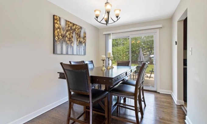 Des Plaines House | Des Plaines FHS Rental