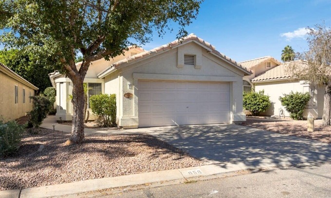 Chandler House | Desert Breeze 1 - Single-Story Home - Chandler