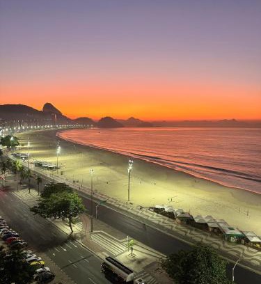 Copacabana Apartment | Design Loft - Near Copacabana Palace Hotel and Copacabana Beach