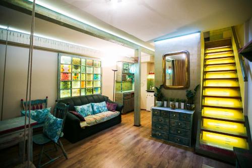 Csarnok negyed Apartment | Design studio flat