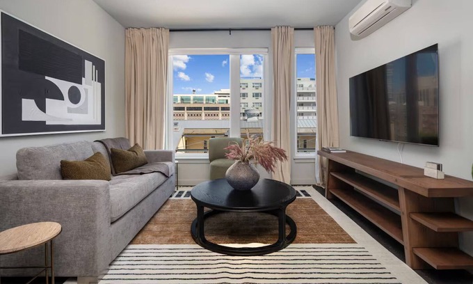 White Plains Apartment | Designer 2BR | Gym, Parking