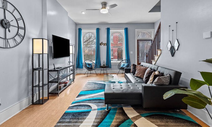 Benton Park House | Designer Townhome 1 of 3 | JZ Vacation Rentals