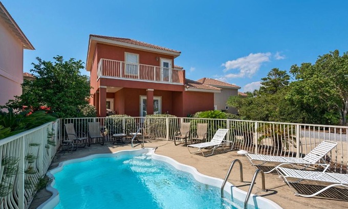 Emerald Waters Village House | Destin Breeze