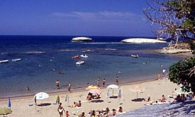 Santa Caterina House | Detached house with a large porch at 200 meters from the beach