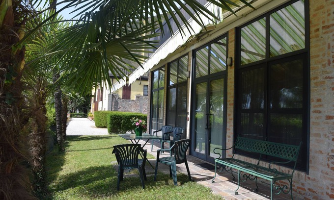 Vigonza Apartment | Detached apartment in ancient greenhouse near Padua
